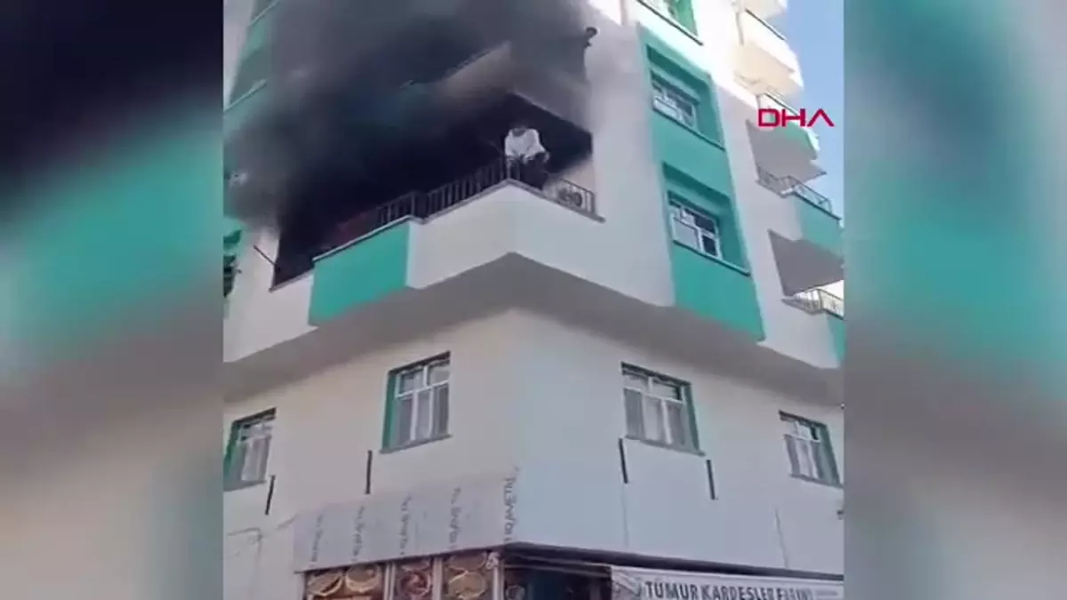 Akçakale’de Yangın Panik Yarattı