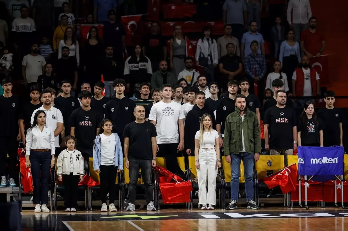 Mersin Spor, Manisa Basket’i Yendi