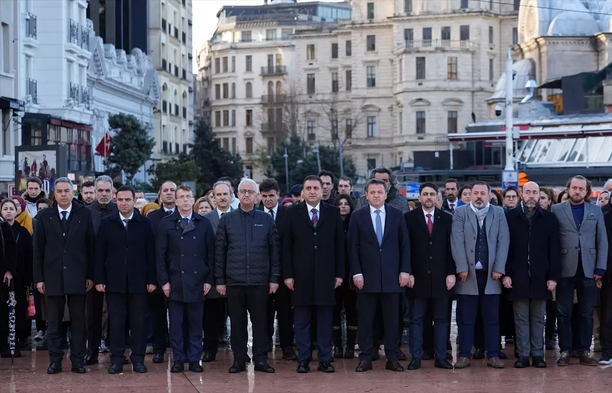 İstanbul’da Öğretmenler Günü Töreni