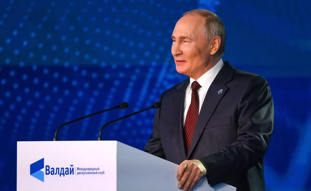 Putin’den Trump’a Tebrik ve Diyalog Teklifi