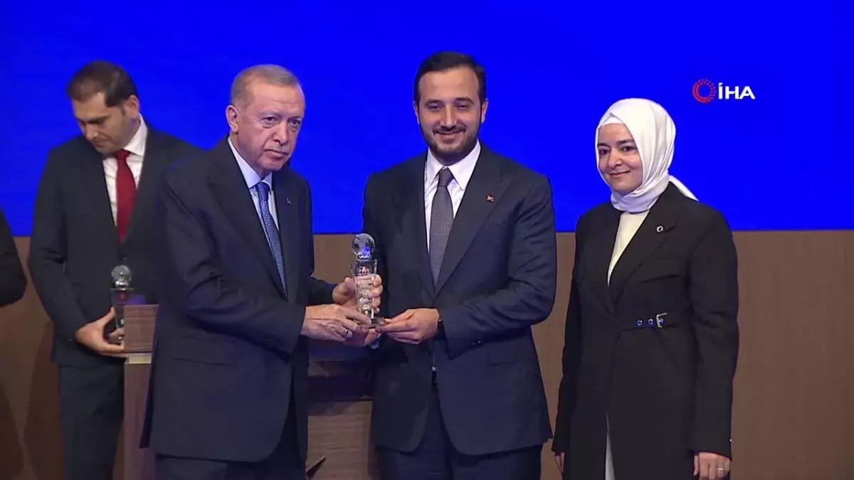 Cumhurbaşkanı Erdoğan’dan Bağcılar Belediyesi’ne “Erişilebilirlik” ödülü