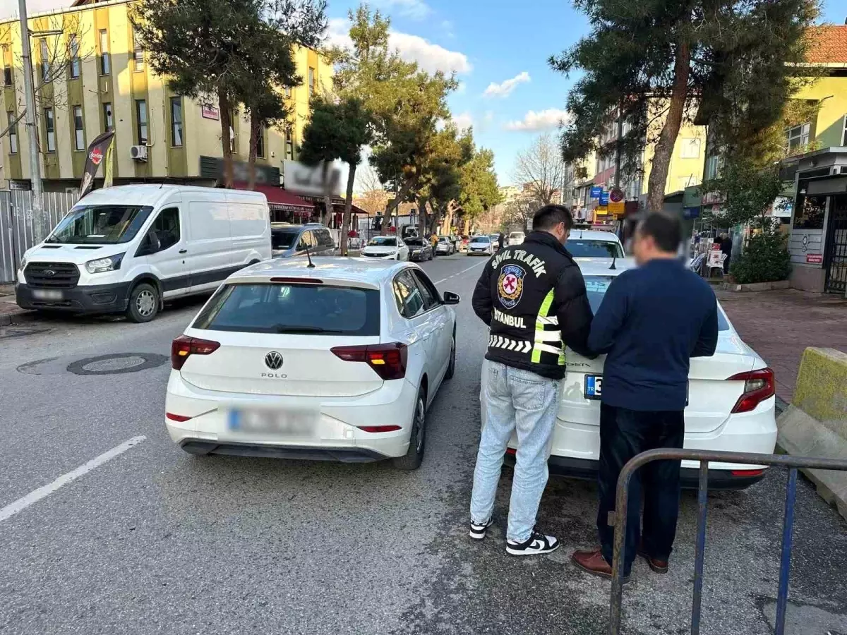 Beykoz’da Tehlikeli Sürüşe 2 Gözaltı