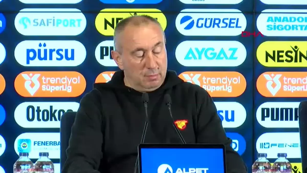 Göztepe Teknik Direktörü Stoilov’dan Fenerbahçe Maçı Değerlendirmesi