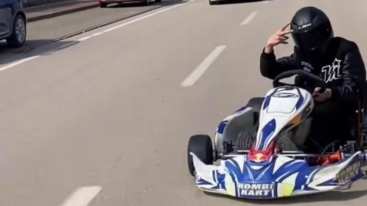 Bursa’da go kart sürücüsü pisti şaşırdı: Trafiğe çıkıp drift attı