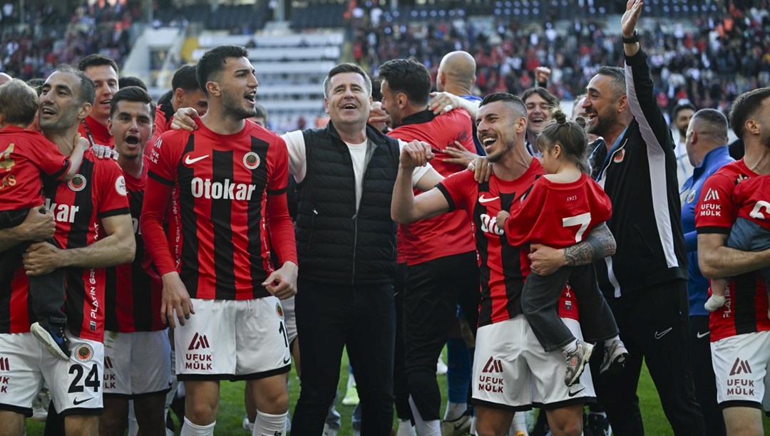 SÃ¼per Lig iÃ§in son 90 dakika! AsÄ±rlÄ±k Ã§Ä±nar 4 yÄ±l sonra dÃ¶nÃ¼yor